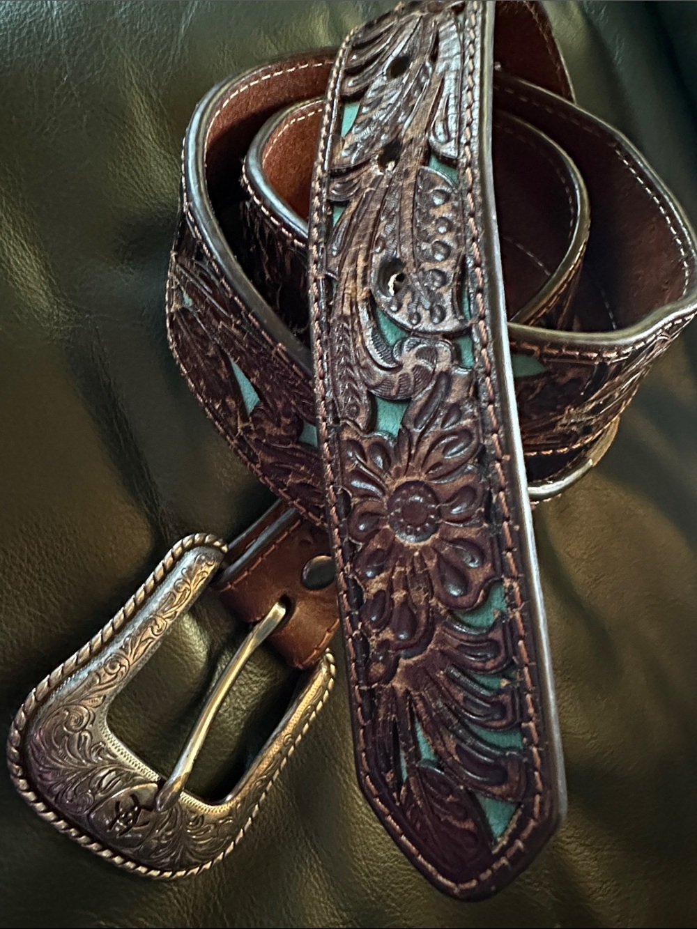 Ariat tooled brown leather belt